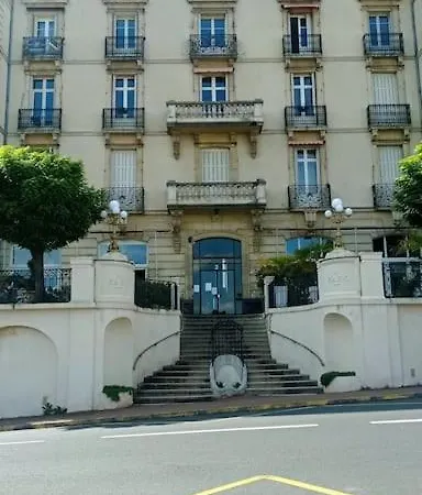18 Du Parc *